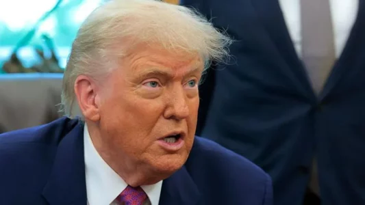 Trump sërish përmend Kosovën dhe Serbinë në Shtëpinë e Bardhë derisa i pajtonte Azerbejxhanin dhe Armeninë