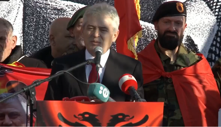 Ali Ahmeti: Thaçi dhe të tjerët duhet të shpallen të pafajshëm, akuzohen për vepra që nuk i kanë bërë