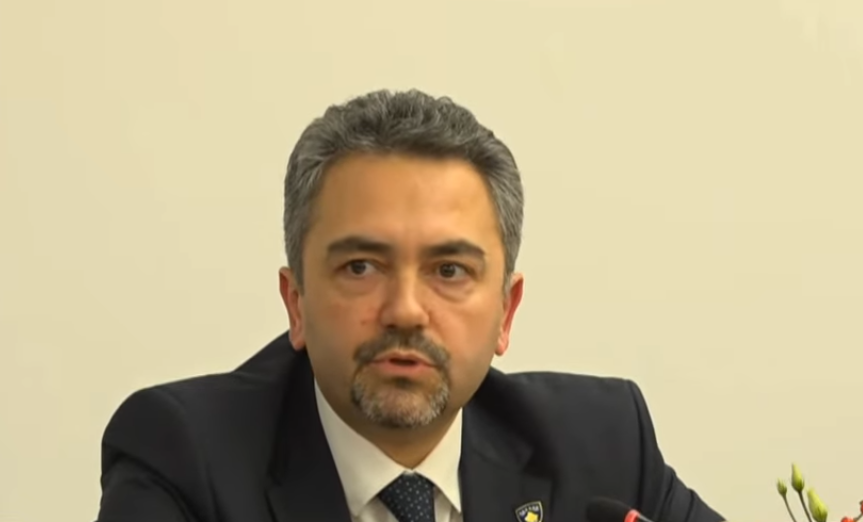 Radoniqi: Deri në ora 15:00 kanë votuar mbi 570 mijë qytetarë