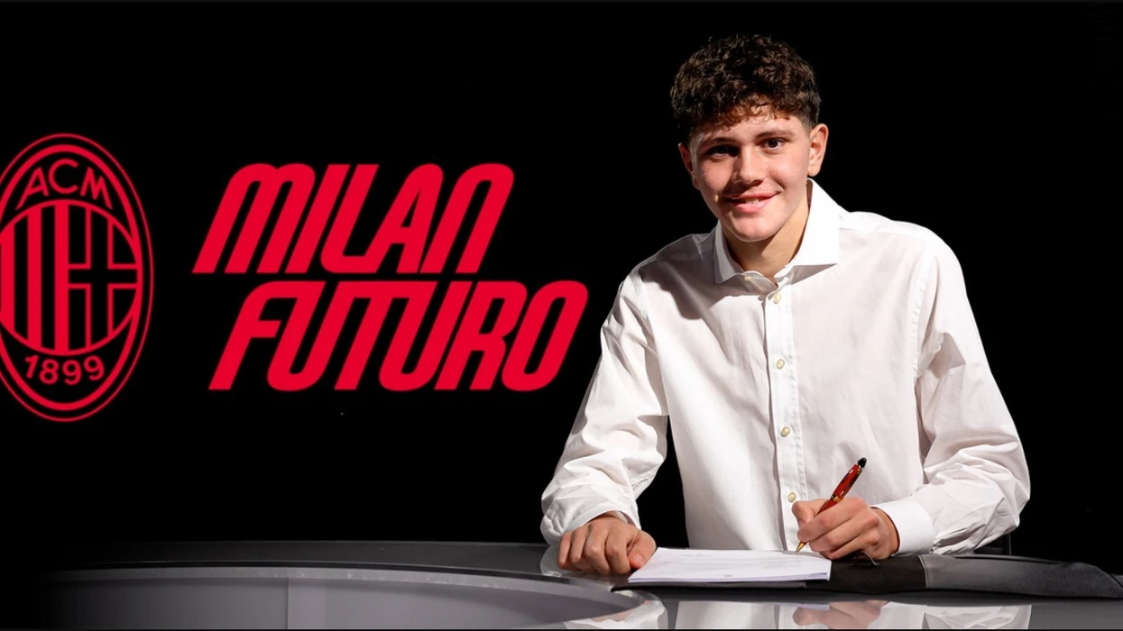 Talenti 16-vjeçar nga Kosova, Aron Babaj, firmos kontratë me AC Milan Futuro