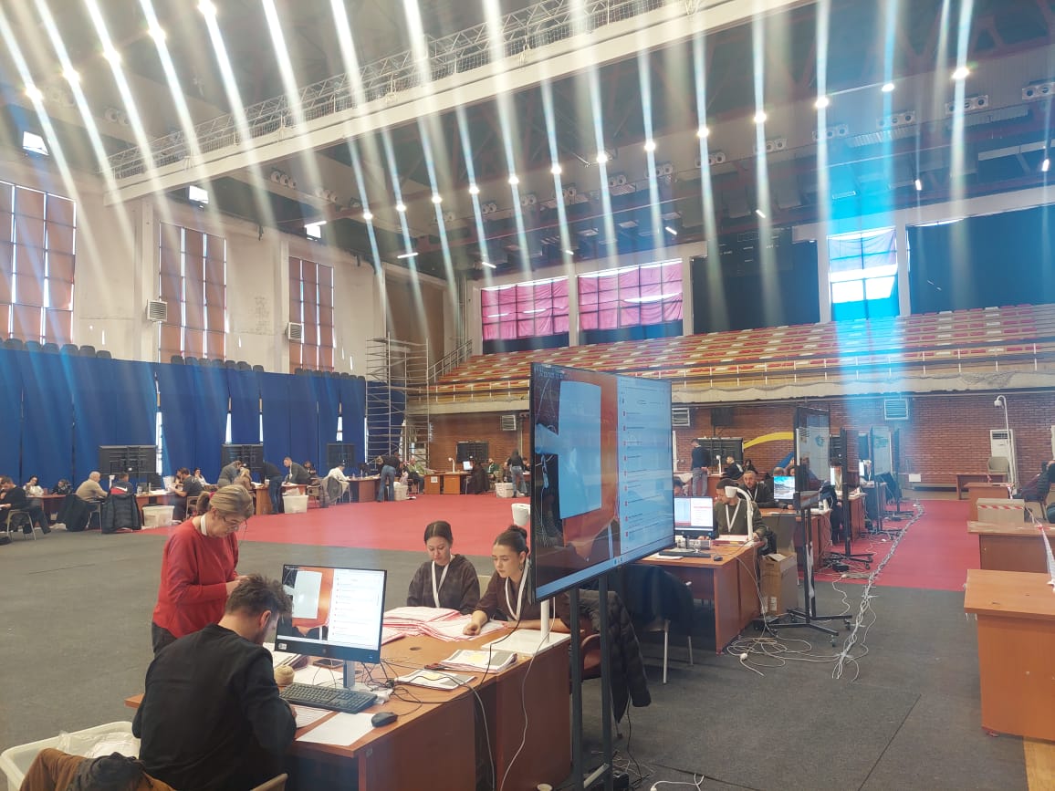 Numërohen mbi 99% të votave, këta janë dhjetë deputetët e parë të VV-së, PDK-së, LDK-së e AAK-së