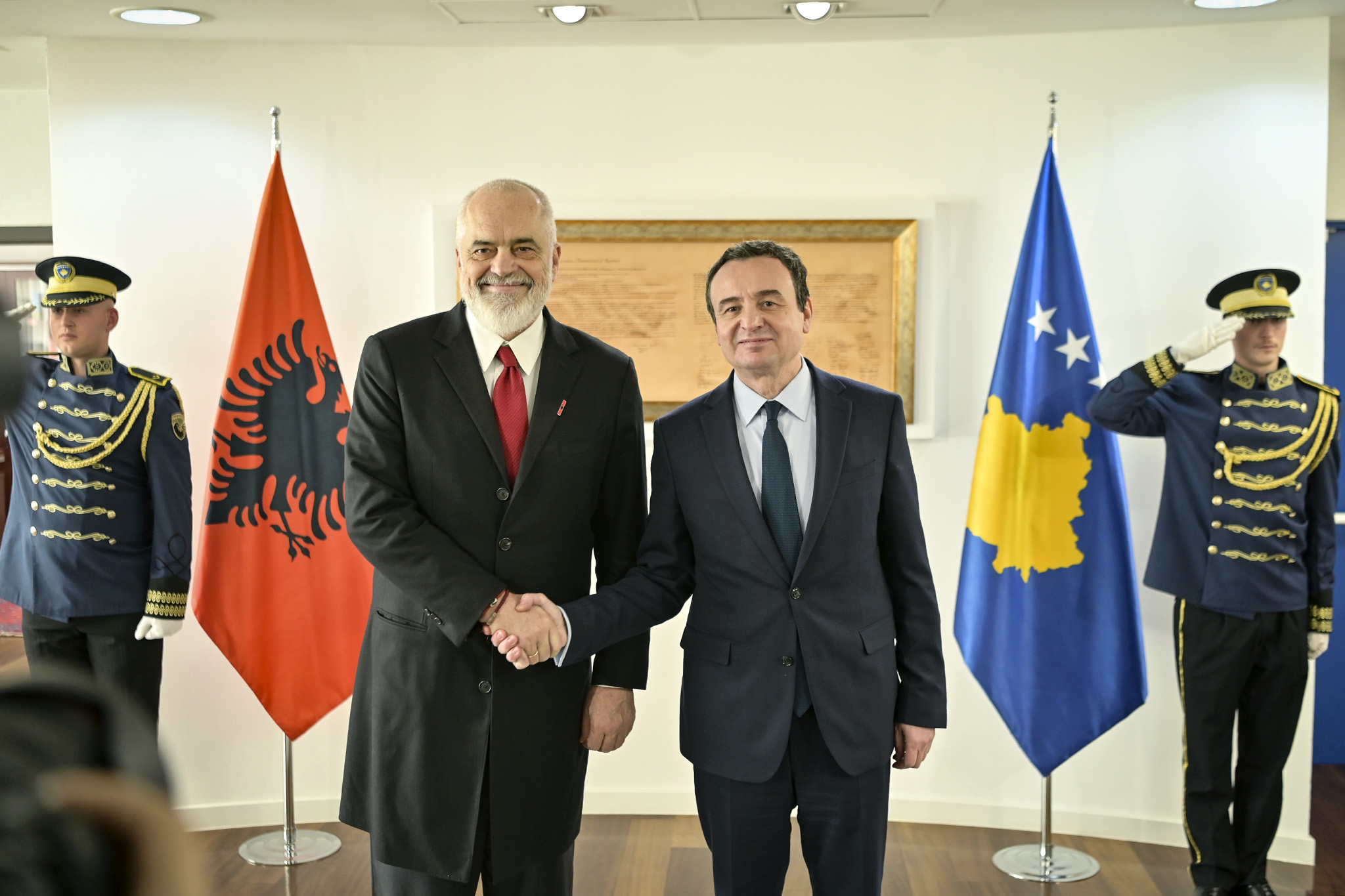 Rama në Kosovë, uron Kurtin për fitoren e zgjedhjeve – flasin edhe për marrëveshjet ndërqeveritare