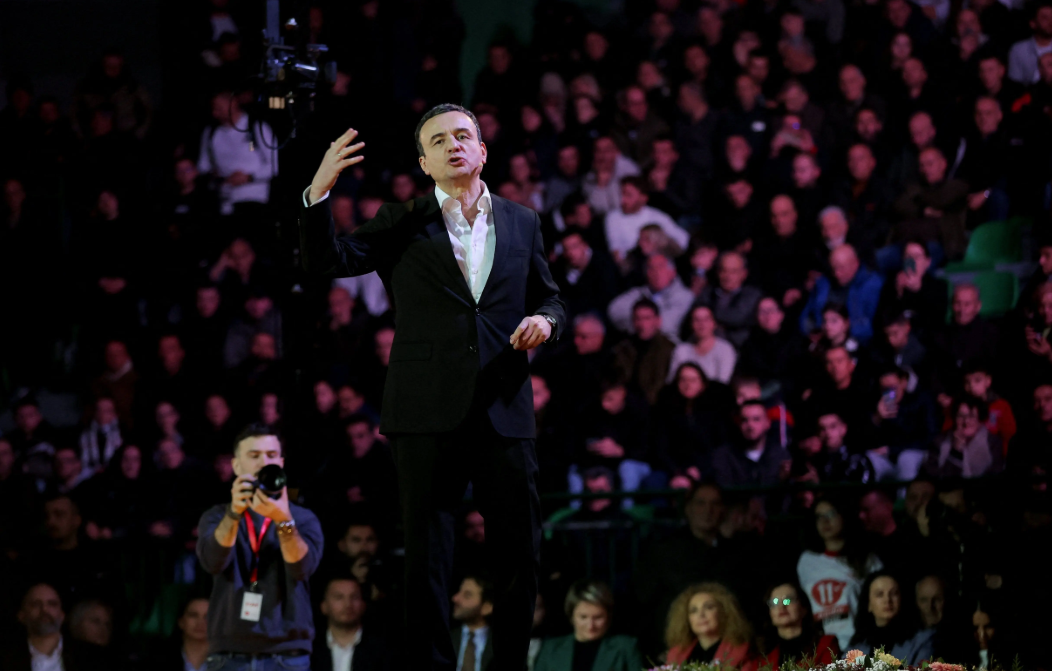 “Kosova do të mund të mbrohet vetë”, Kurti flet në NZZ për modernizimin e FSK-së