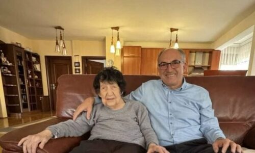 Kryetarit të Prizrenit i vdes nëna: S’paska moment më të vështirë