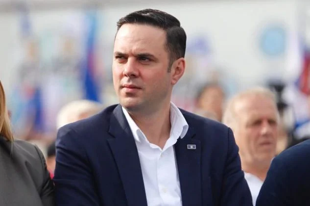Dorëzohen nënshkrimet për Kuvend të jashtëzakonshëm të LDK-së